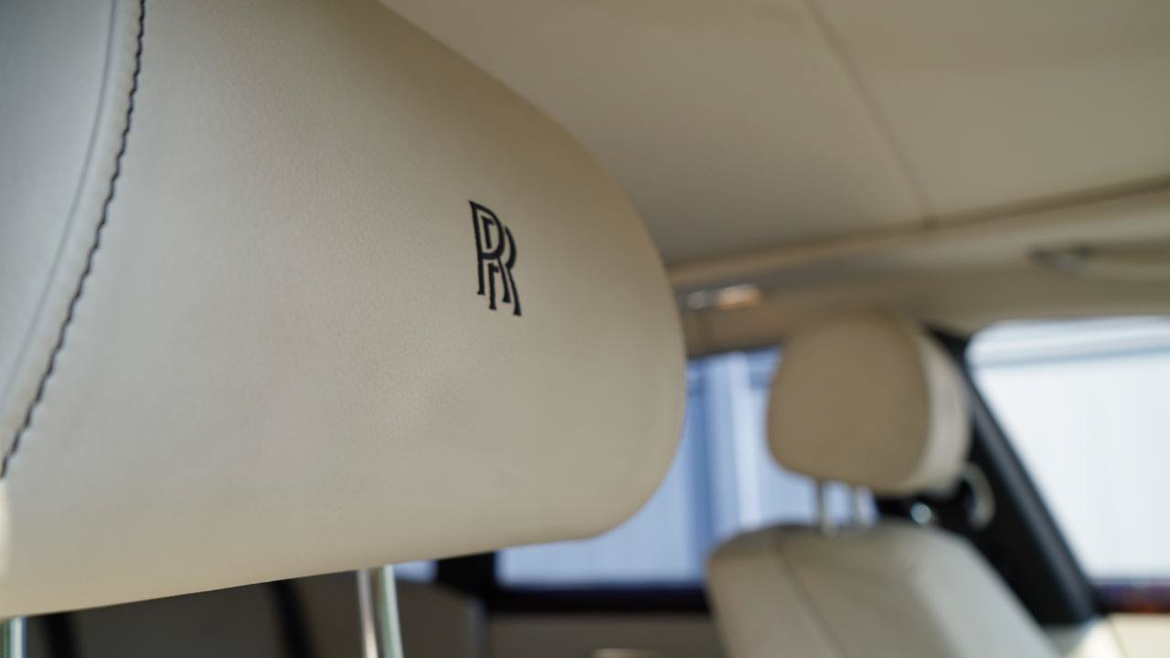 Used 2011 Rolls-Royce Ghost RWD image 49