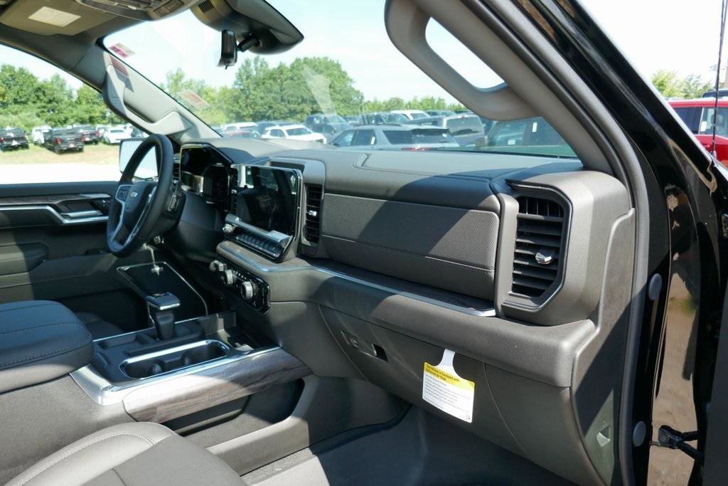 New 2026 Chevrolet Silverado 1500 LTZ w/ LTZ Premium Package image 10