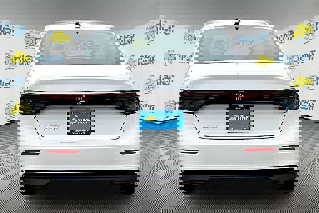 New 2025 Honda Accord SE image 5