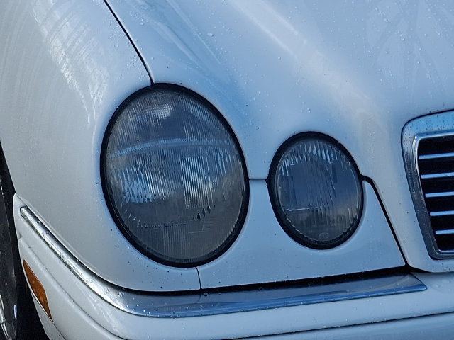 Used 1999 Mercedes-Benz E 300 Sedan image 9