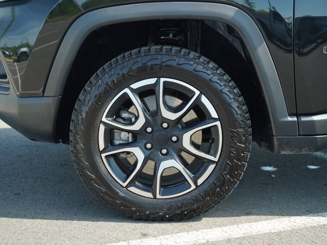 Used 2024 Jeep Compass Trailhawk w/ Trailer Tow Group image 11