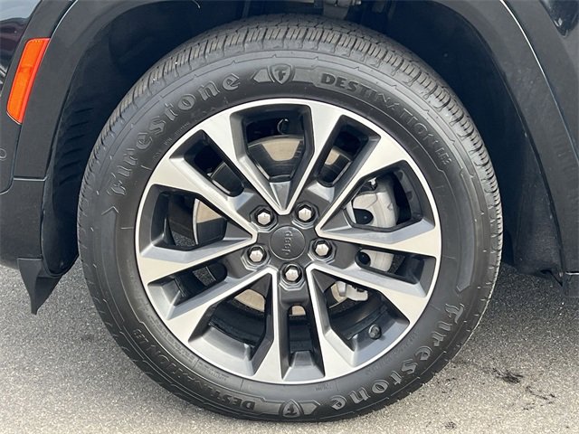 Used 2021 Jeep Grand Cherokee L Overland w/ Luxury Tech Group IV image 45