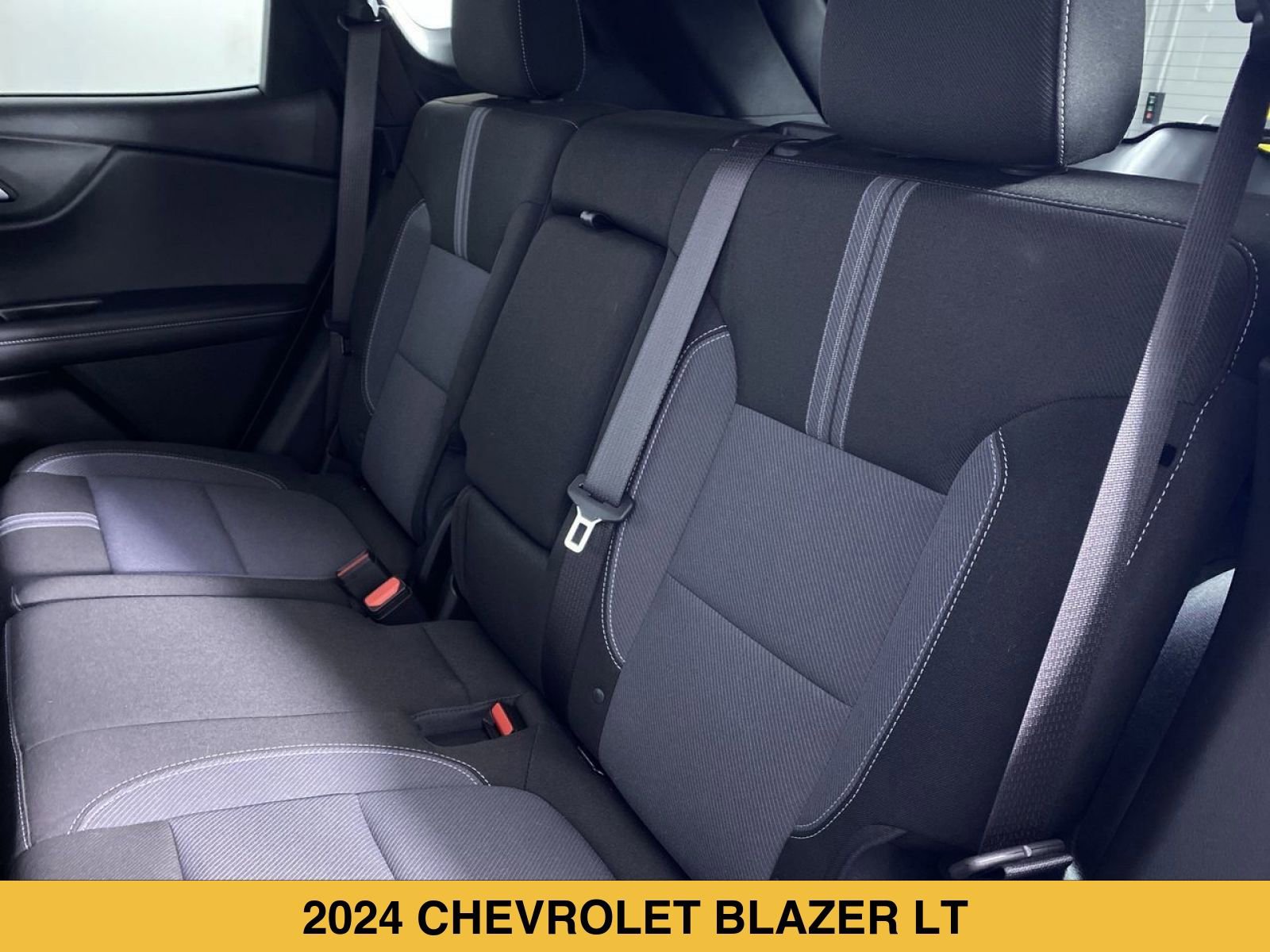 Certified 2024 Chevrolet Blazer LT w/ Convenience Package FWD image 12
