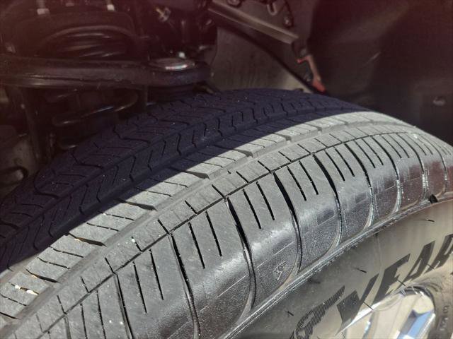 Certified 2025 Toyota Tacoma Limited image 34