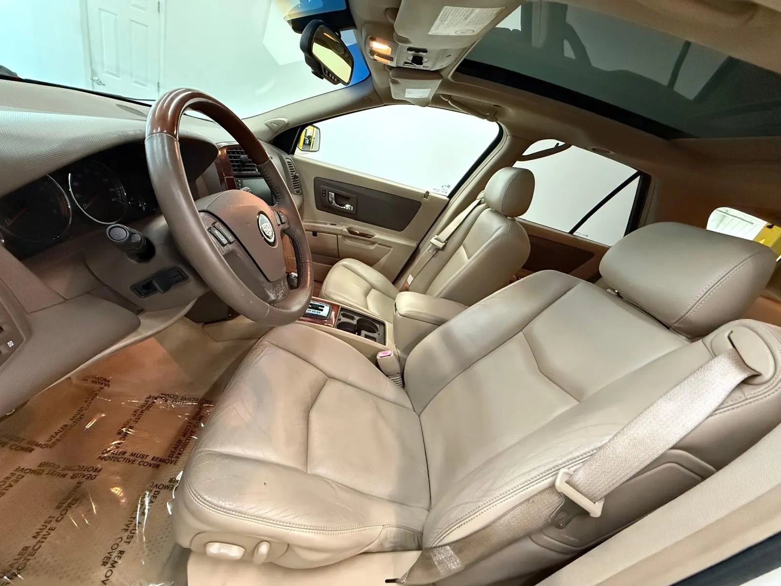 Used 2006 Cadillac SRX w/ Drivers Level One Package image 17