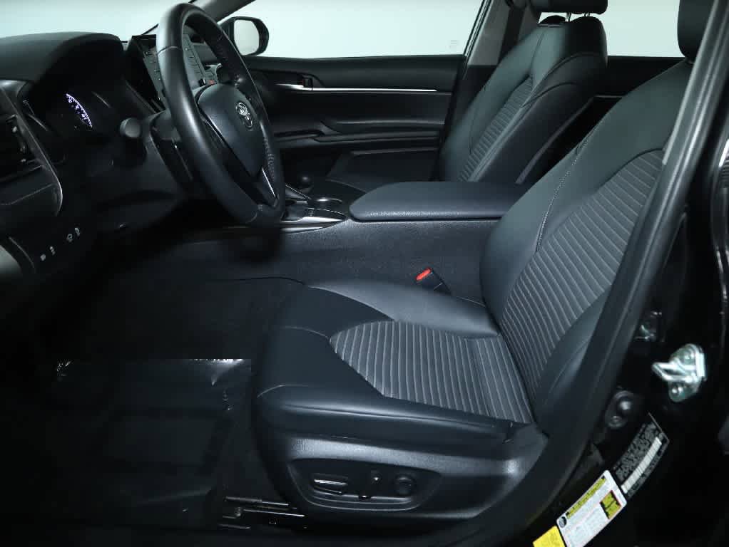 Certified 2023 Toyota Camry SE w/ Convenience Package FWD image 17