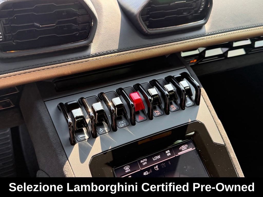 Used 2023 Lamborghini Huracan Tecnica RWD image 33