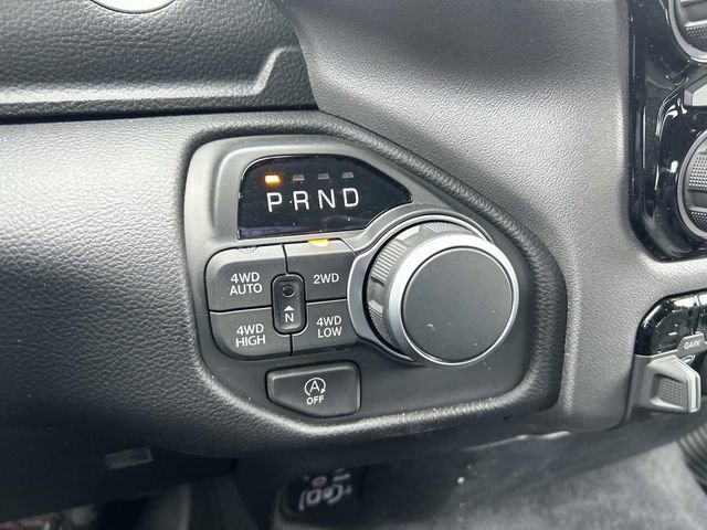 New 2026 RAM 1500 4x4 Crew Cab image 11