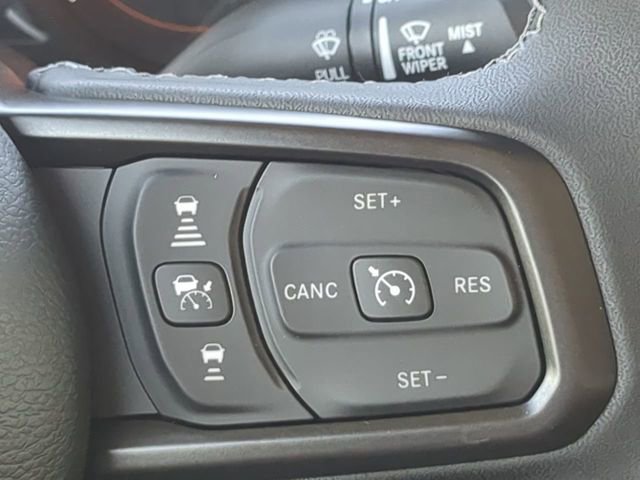 New 2025 Jeep Gladiator Sport AWD/4WD image 24