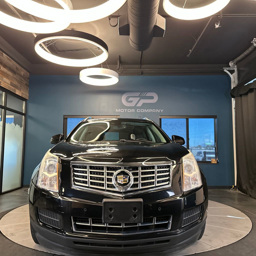 Used 2015 Cadillac SRX Luxury w/ Driver Awareness Package AWD/4WD image 7