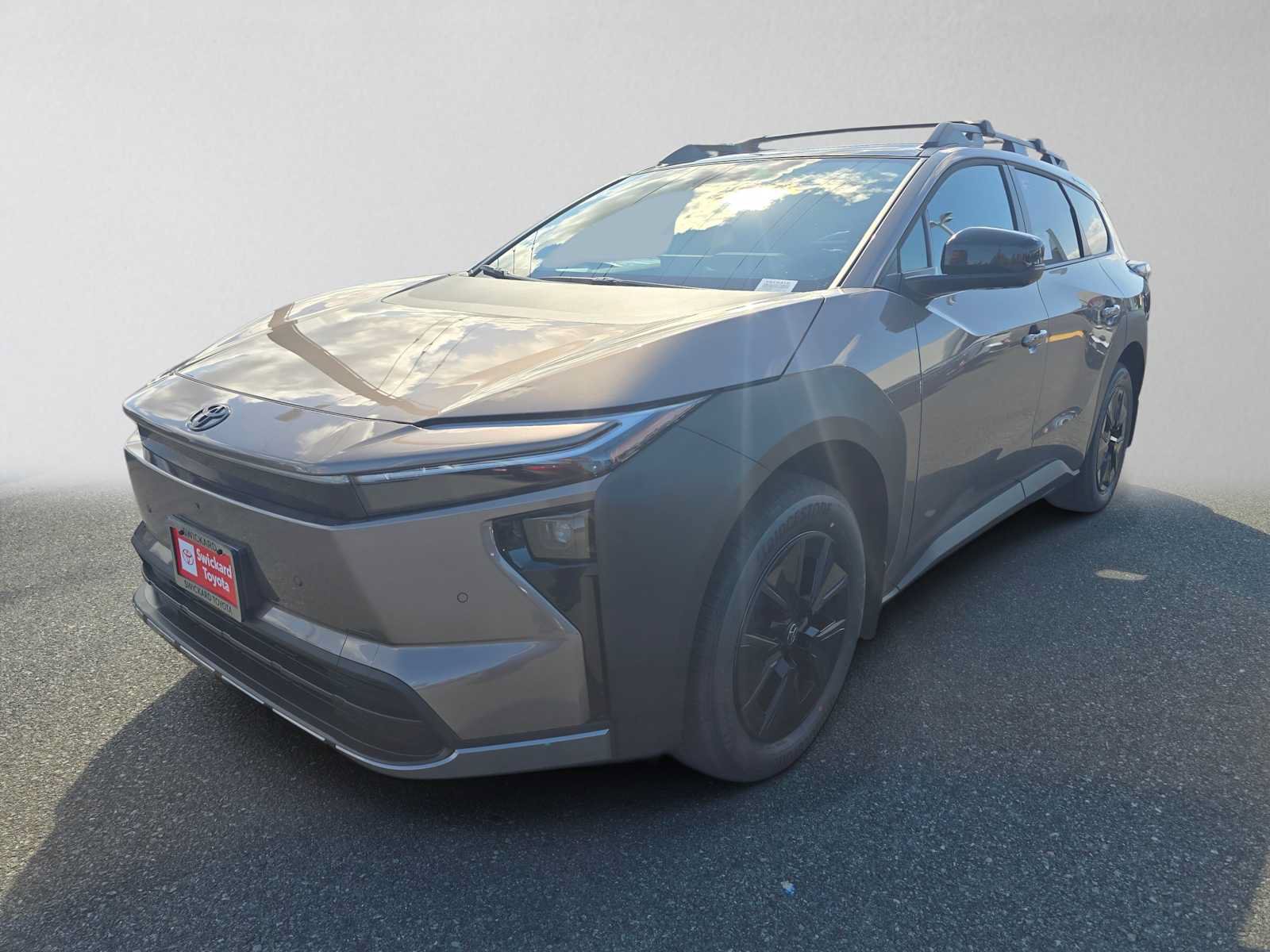 New 2026 Toyota bZ Woodland w/ Tow Hitch Package (TMS) AWD/4WD image 7