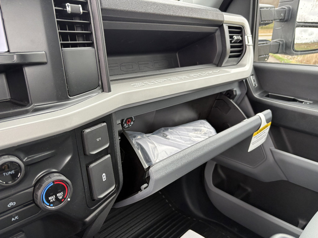 New 2026 Ford F550 4x4 Regular Cab Super Duty w/ Snow Plow Prep Package image 24