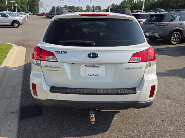 Used 2013 Subaru Outback 2.5i Limited AWD/4WD image 11