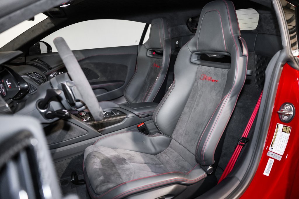 Used 2023 Audi R8 V10 GT image 45