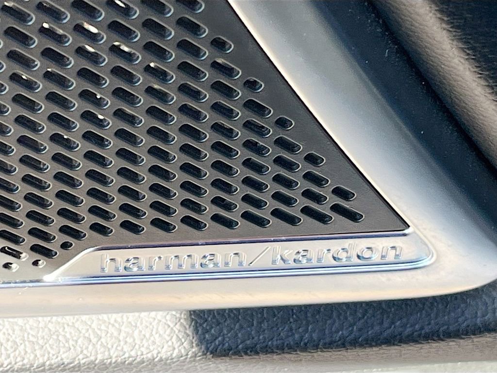 Used 2022 Kia Telluride SX w/ SX Prestige Package image 19