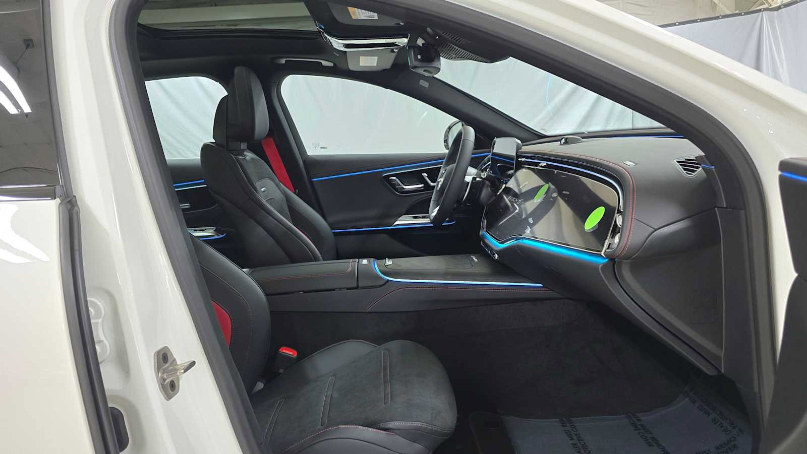 New 2026 Mercedes-Benz E 53 AMG e 4MATIC Sedan image 11