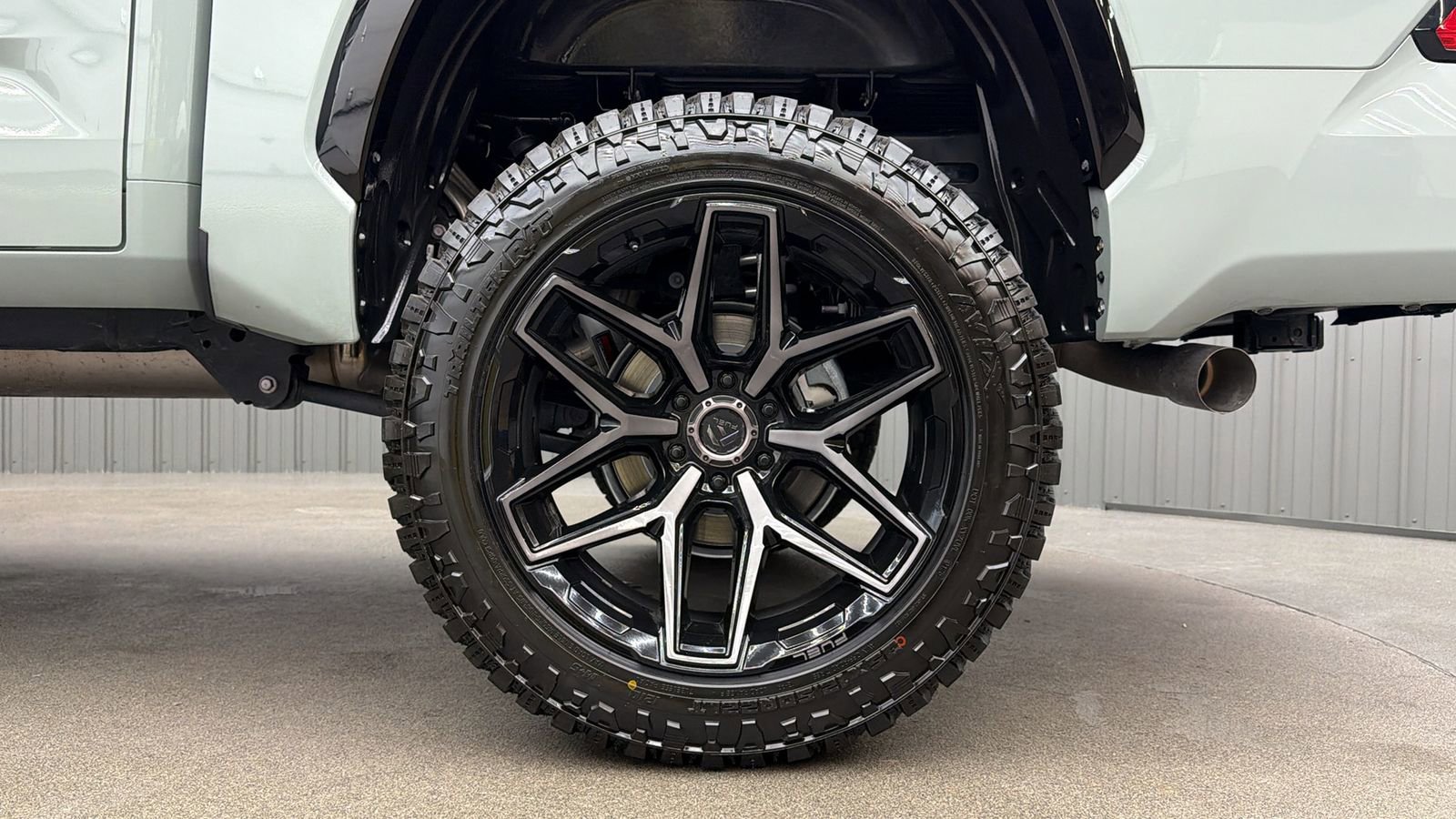 Used 2024 Toyota Tundra SR5 w/ SR5 Premium Package image 12