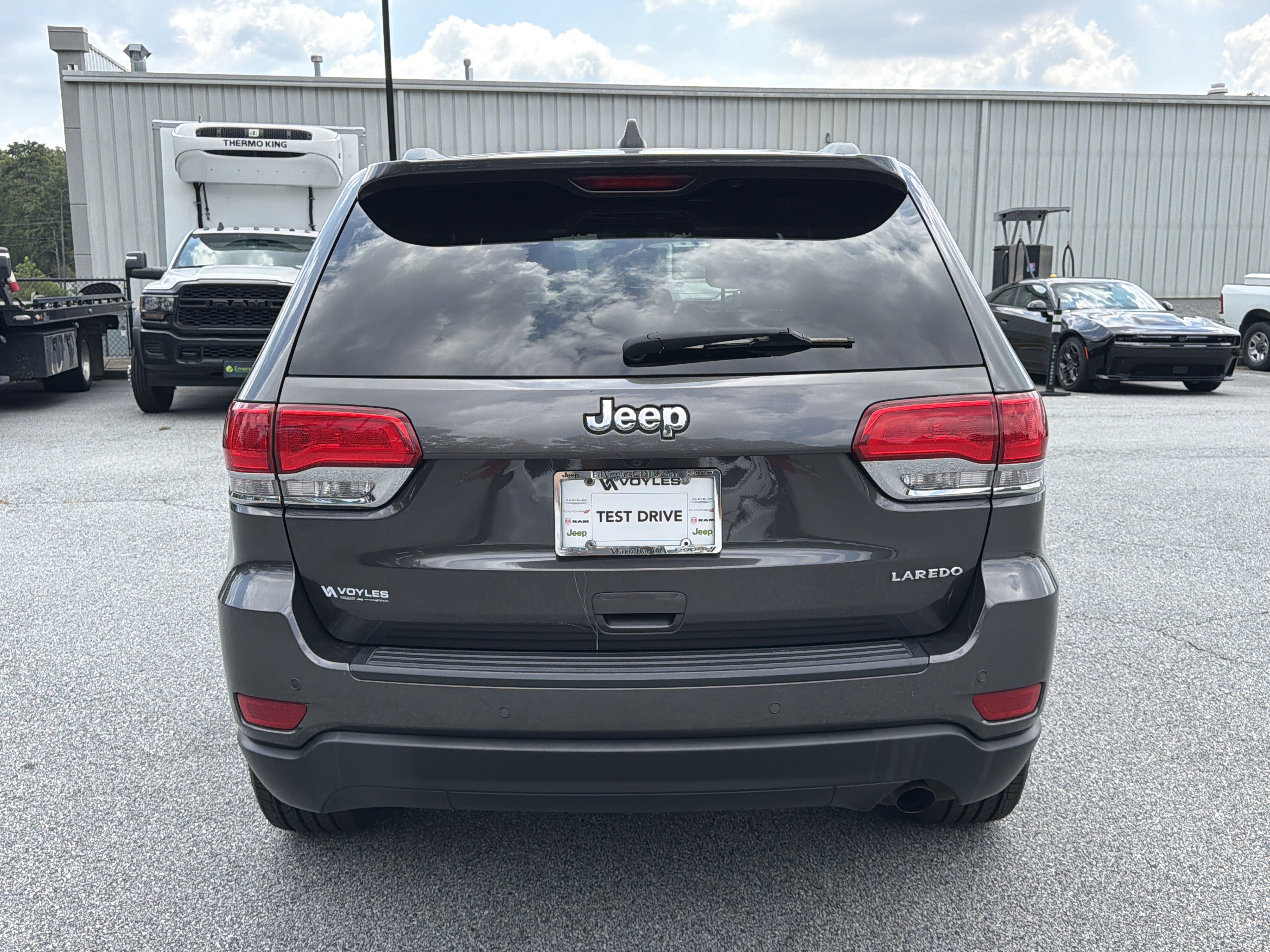 Used 2019 Jeep Grand Cherokee Laredo w/ Laredo X Package RWD image 7