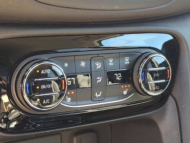Used 2023 Buick Encore GX Select w/ Safety Package II FWD image 17