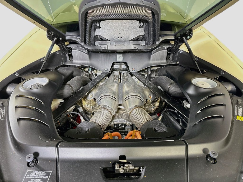 Certified 2025 Ferrari 296 GTB RWD image 5