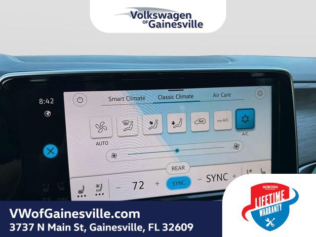 Certified 2025 Volkswagen Atlas SEL Premium R-Line AWD/4WD image 22