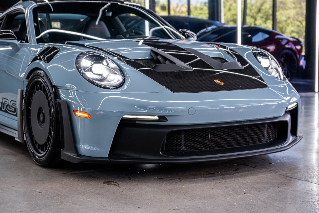 Used 2024 Porsche 911 GT3 RS RWD image 3
