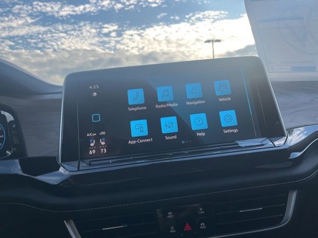 New 2026 Volkswagen Atlas SE image 16