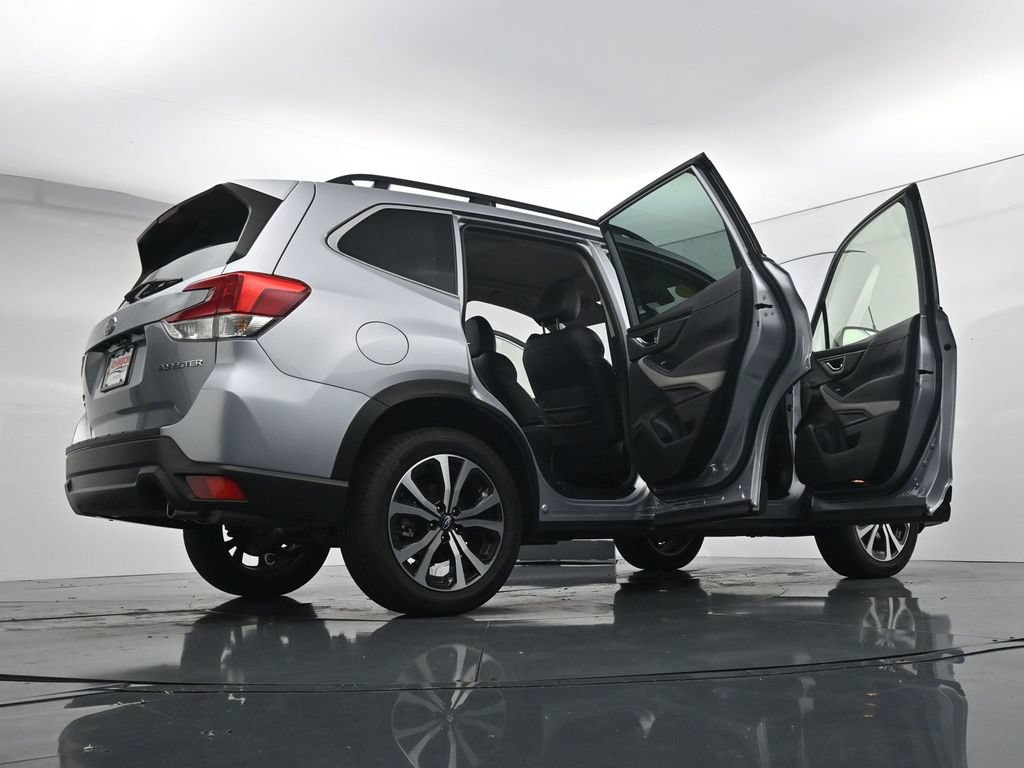 Used 2023 Subaru Forester Limited w/ Popular Package #2 AWD/4WD image 43