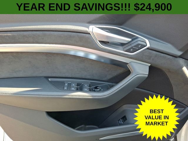 Used 2021 Audi e-tron Prestige image 14