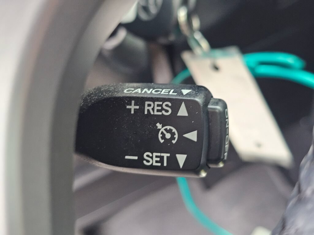 Used 2018 Toyota 4Runner SR5 Premium AWD/4WD image 30