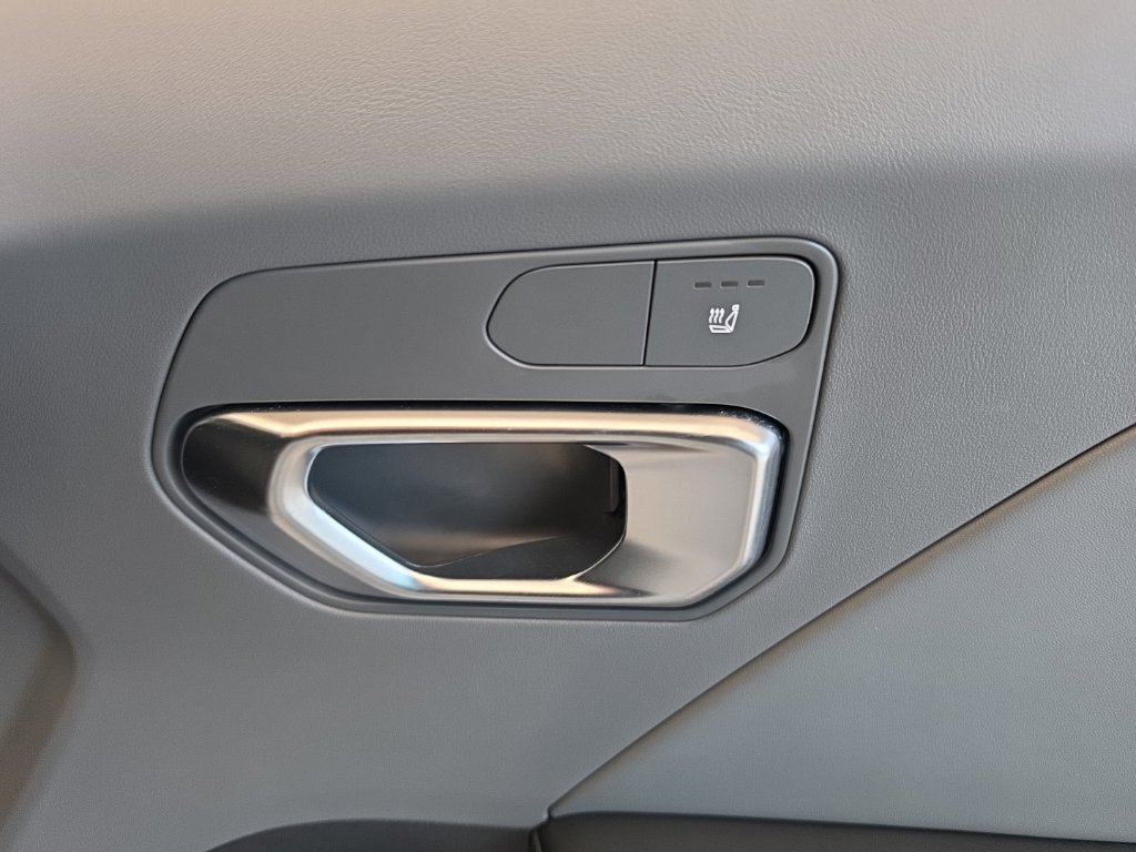 Certified 2026 Kia K4 EX FWD image 50