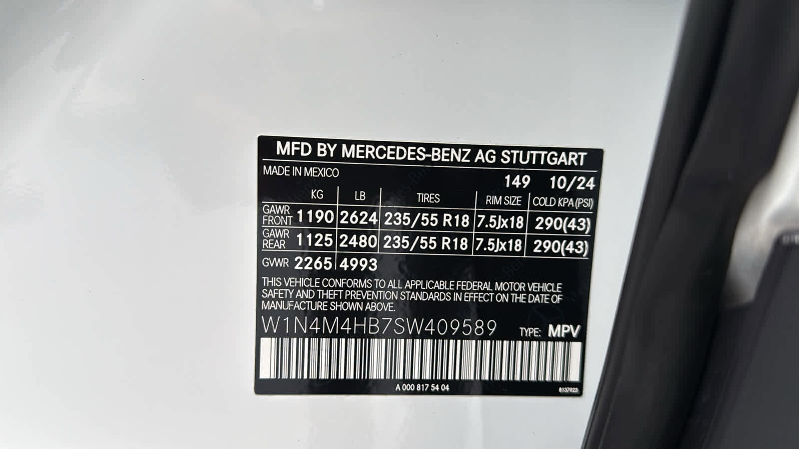 Used 2025 Mercedes-Benz GLB 250 4MATIC image 13