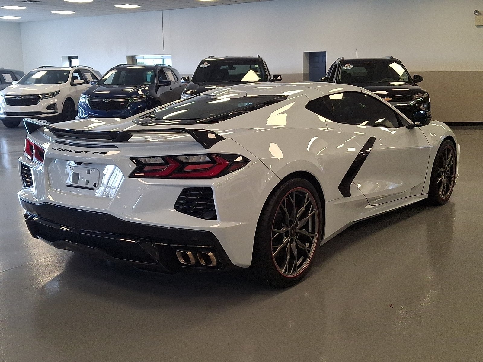 Used 2023 Chevrolet Corvette Stingray Coupe w/ Z51 Performance Package RWD image 6