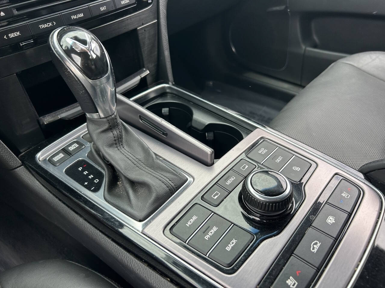 Used 2015 Hyundai Equus Signature RWD image 33