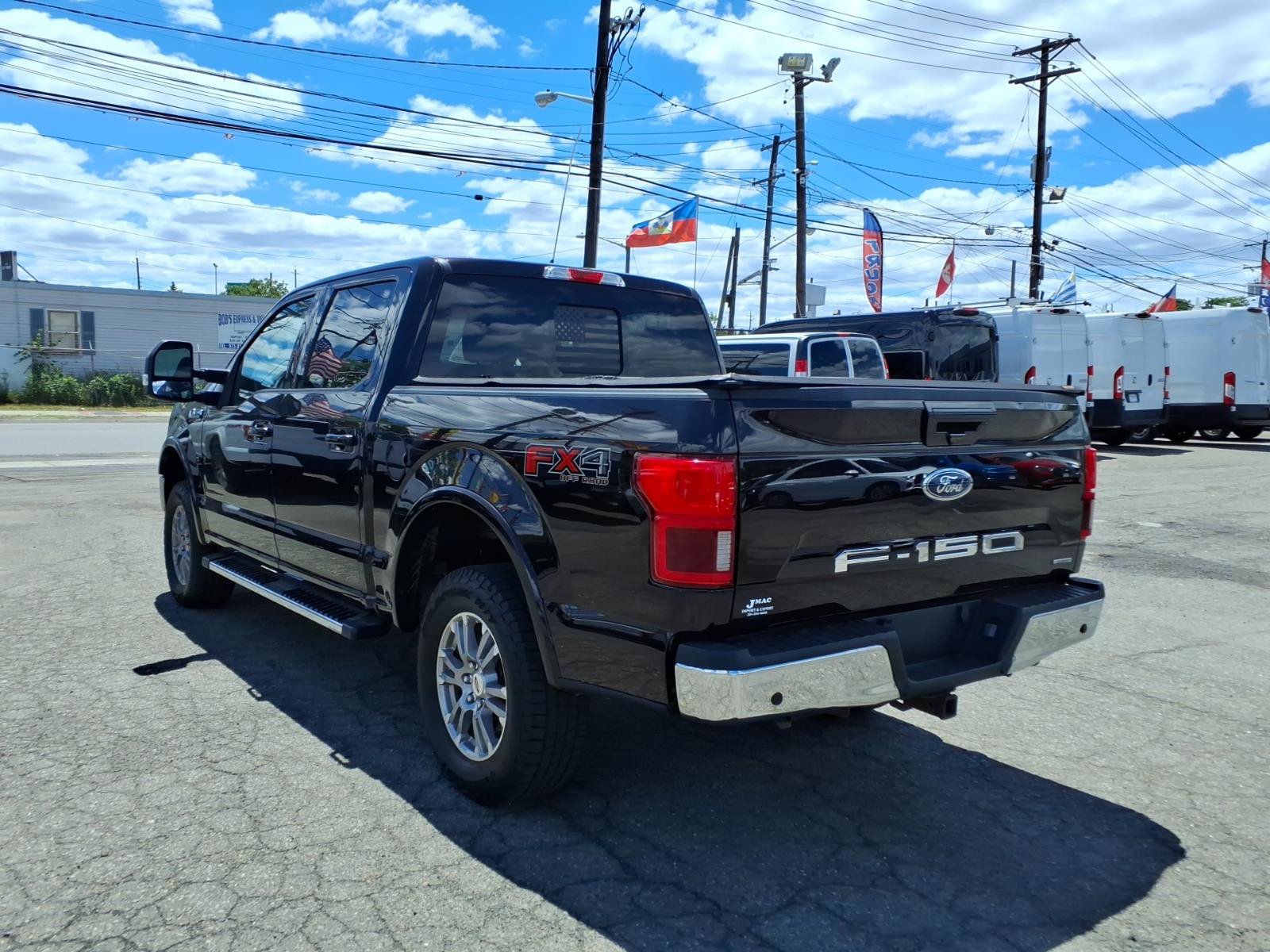 Used 2020 Ford F150 Lariat w/ Trailer Tow Package AWD/4WD image 5