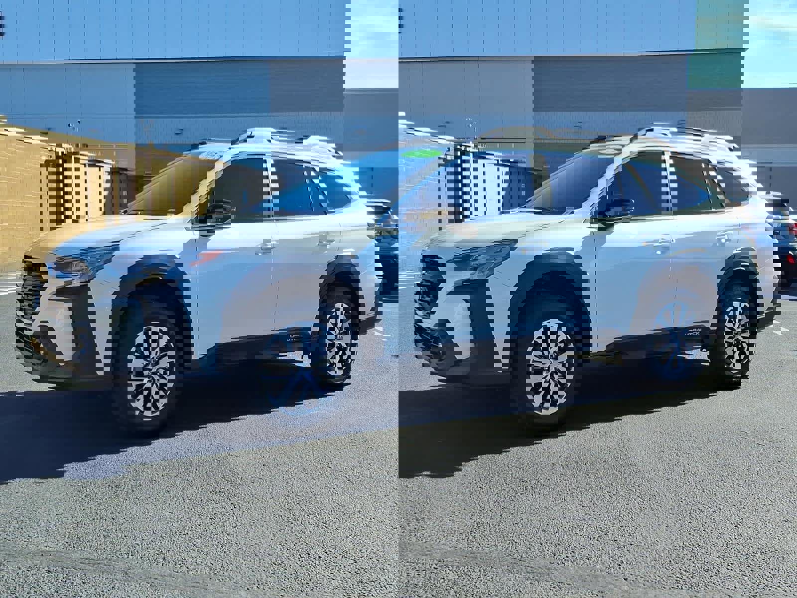 Certified 2025 Subaru Outback Premium w/ Popular Package #1A image 2