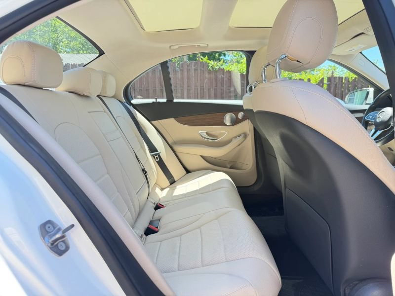 Used 2019 Mercedes-Benz C 300 4MATIC Sedan image 26