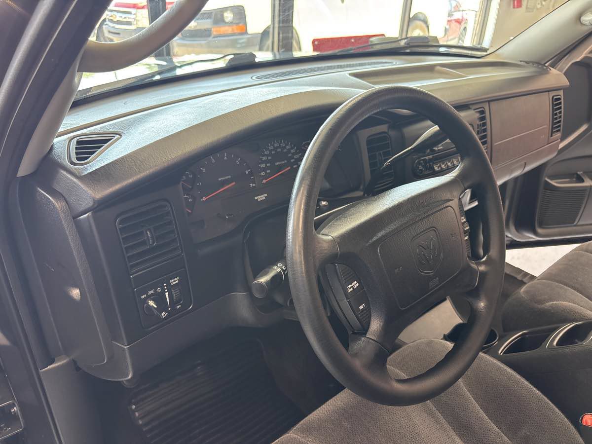 Used 2004 Dodge Dakota SLT w/ PWR Convenience Group RWD image 15