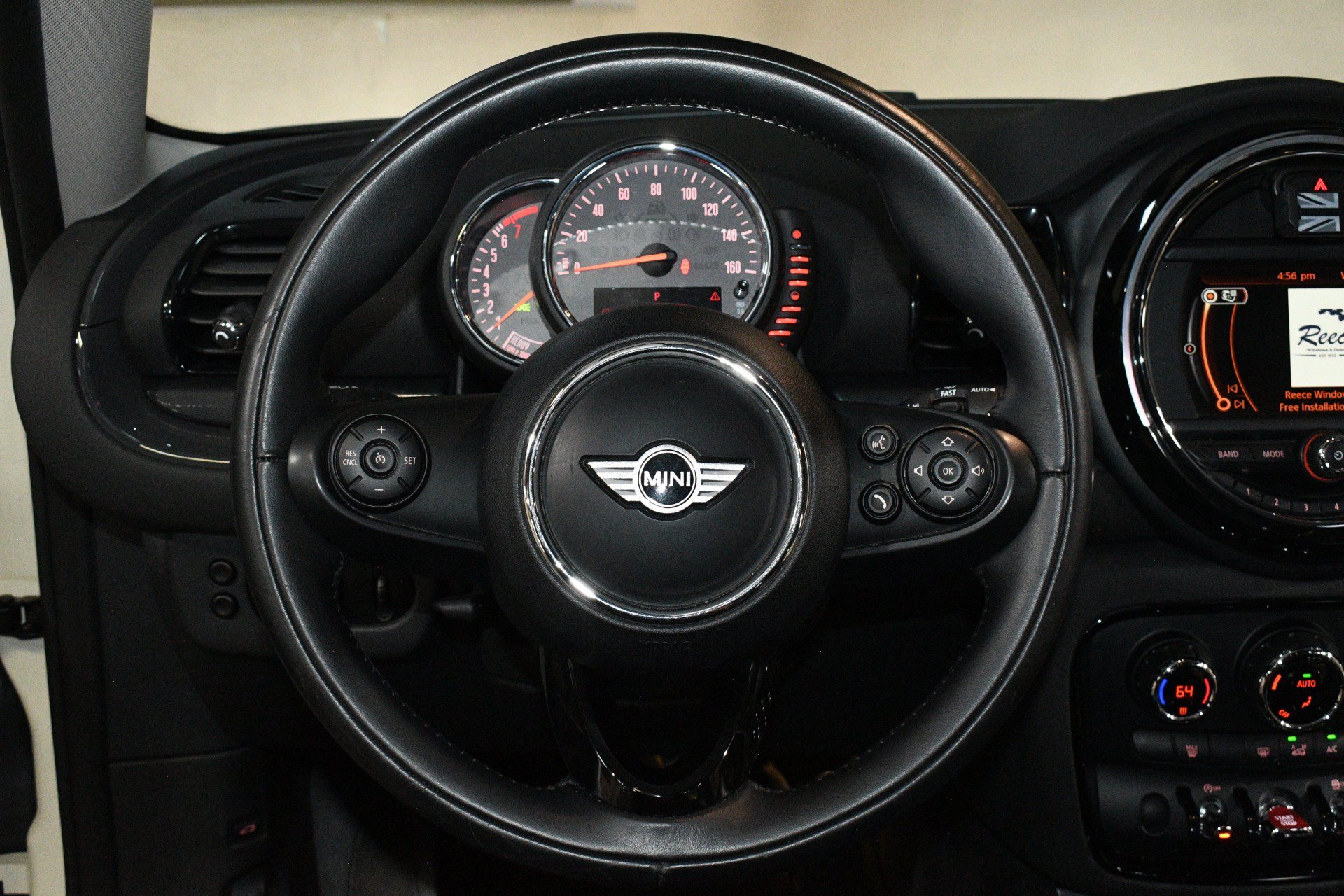 Used 2016 MINI Cooper Clubman FWD image 21