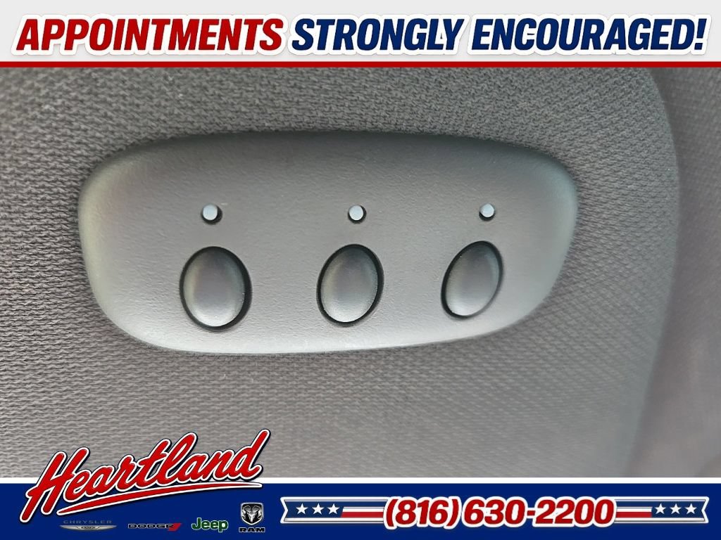 Used 2013 Ford Mustang Shelby GT500 RWD image 72