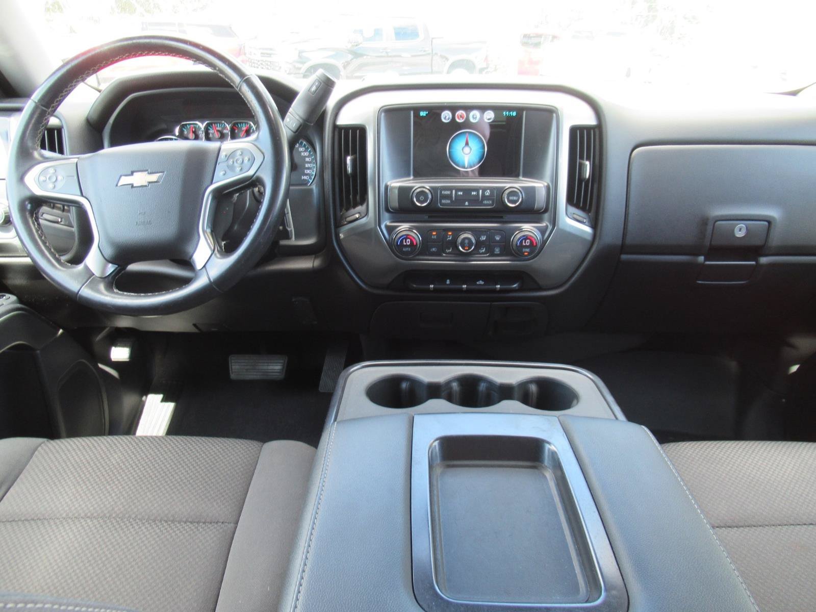 Used 2018 Chevrolet Silverado 1500 LT w/ All Star Edition RWD image 12