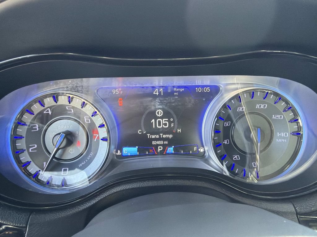 Used 2017 Chrysler 300 S RWD image 28