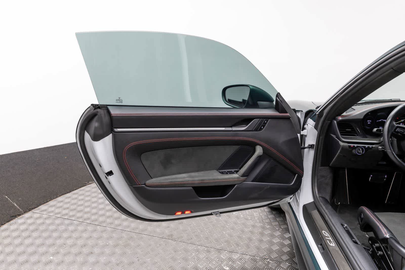 Used 2023 Porsche 911 GT3 RWD image 23