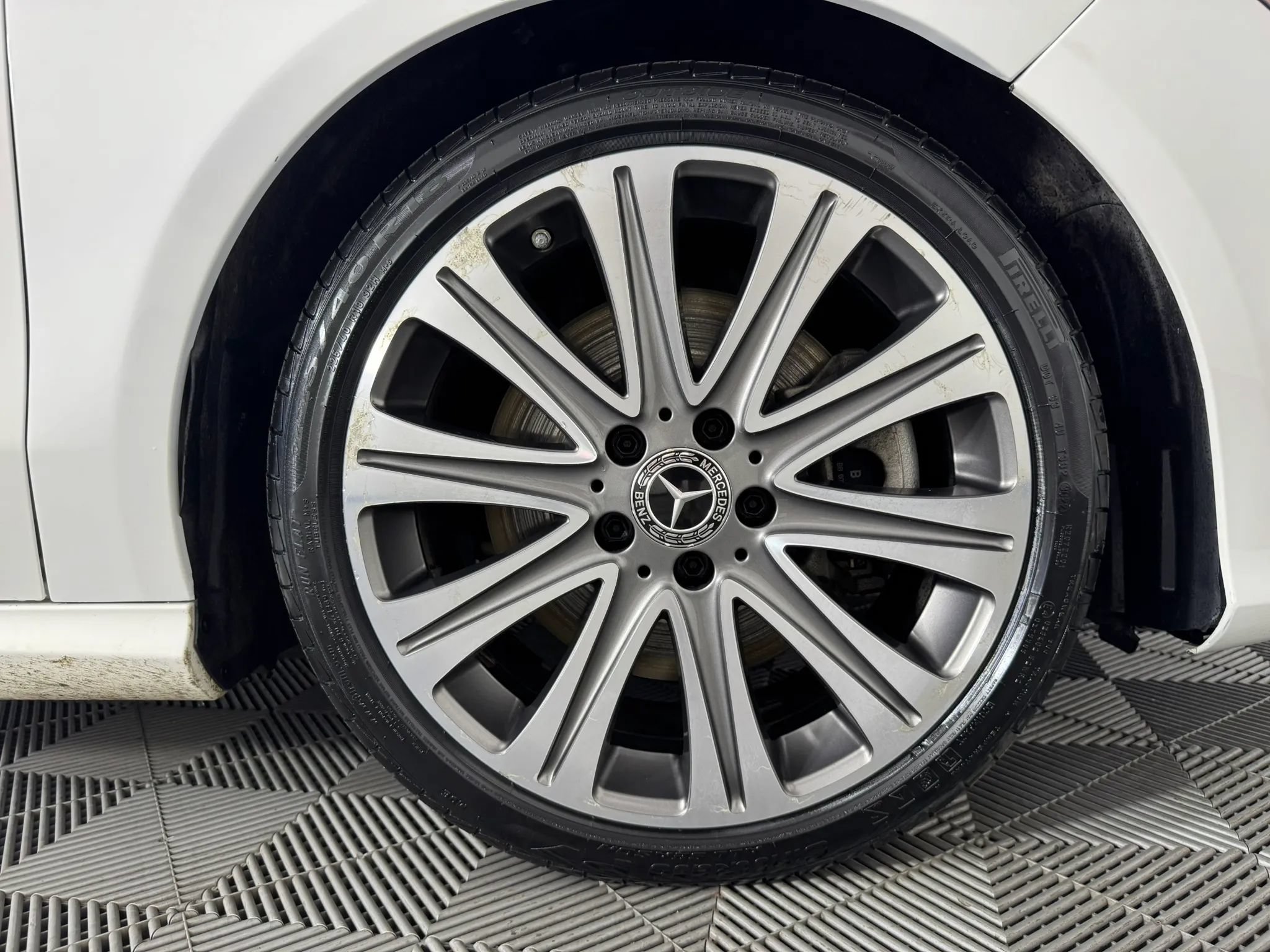Used 2019 Mercedes-Benz CLA 250 4MATIC image 48
