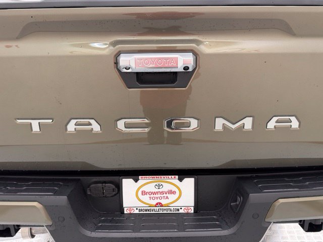 New 2026 Toyota Tacoma Limited AWD/4WD image 27