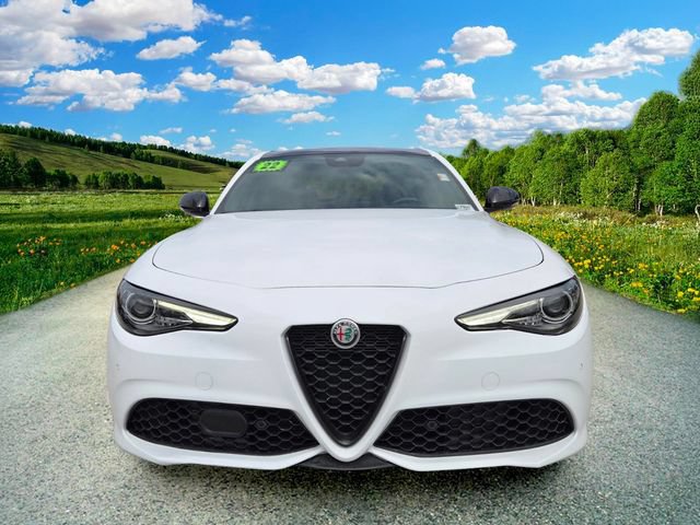Used 2022 Alfa Romeo Giulia Veloce RWD image 8