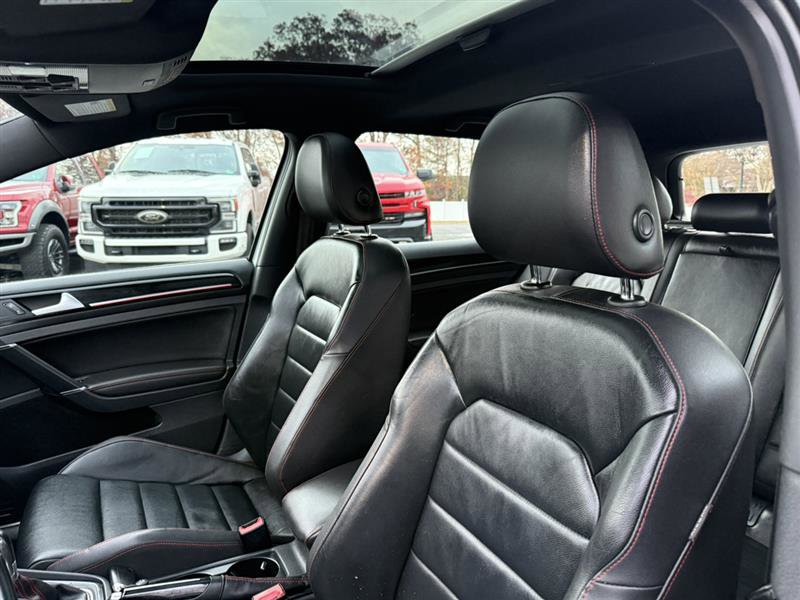 Used 2015 Volkswagen GTI Autobahn w/ Lighting Package (SEL) image 28