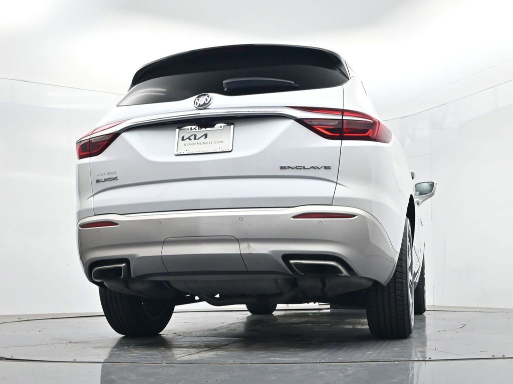 Used 2018 Buick Enclave Avenir FWD image 49