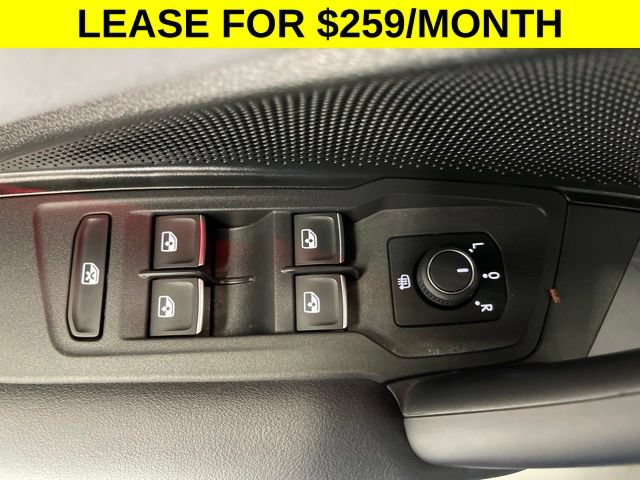 Used 2026 Volkswagen Tiguan SE AWD/4WD image 28