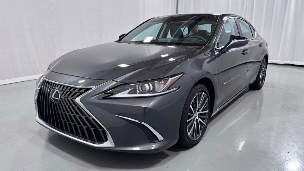Used 2023 Lexus ES 350 Luxury w/ Accessory Package (Z1) image 1